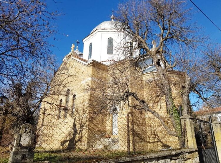 Църковното настоятелство с призив към жителите на Крамолин