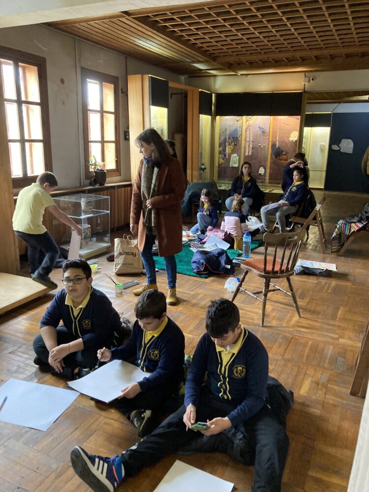 Че занаятите са навсякъде научиха десетки деца от Севлиево