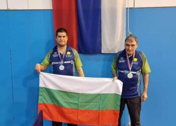 Състезатели на “Алфа” се изправиха срещу параолимпийски вицешампиони и олимпийски шампион
