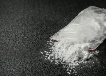 Наркодилъри забъркват пико от каналин и киселина от акумулатори