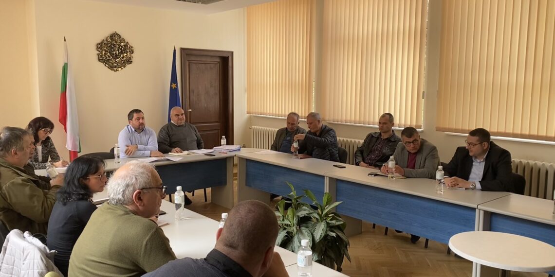 Създадоха нова междуведомствена комисия за почистване на речните легла извън населените места