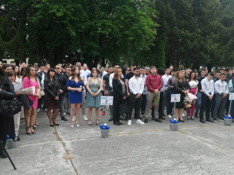 ПГМЕТ „Ген. Иван Бъчваров“ изпрати абитуриентите си