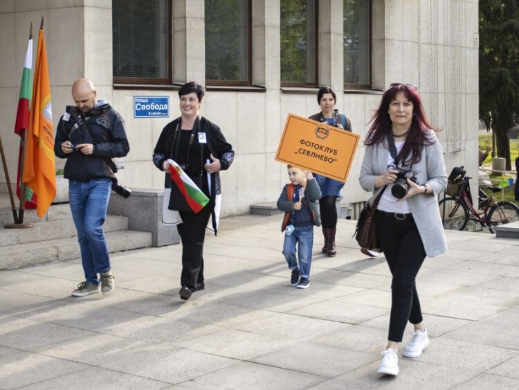 С пъстра плетеница от изкуства и талант празнува най-българската светиня – Читалището