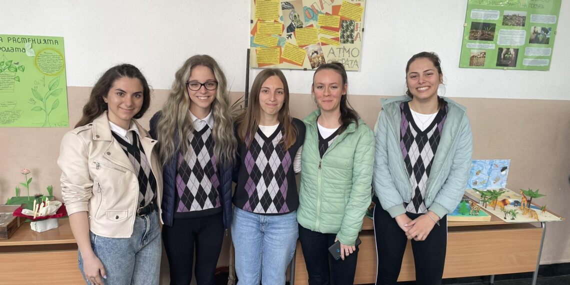 В СУ “Васил Левски” ученици и екип Природни науки отбелязаха Седмицата на природните науки