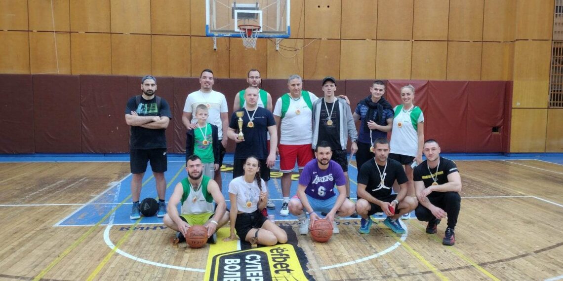 Достойна почит към Стефан Тодоров в 9-ия традиционен турнир