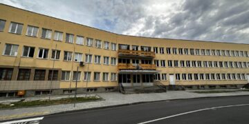 За над 1 700 000 лв. продават бившия Дом за деца и юноши