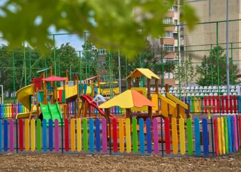 За Деня на детето бе готова най-новата детска площадка