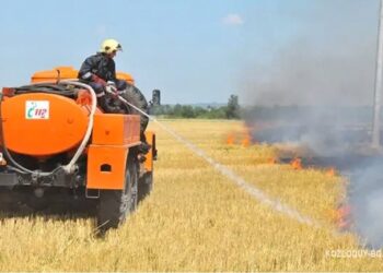 Пожарната с правила за безопасност по време на жътва