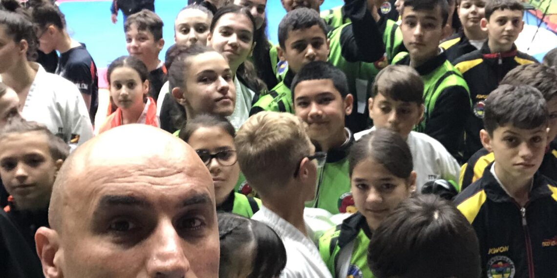 10 златни, 7 сребърни и 7 бронзови медала за СК “Тервел”