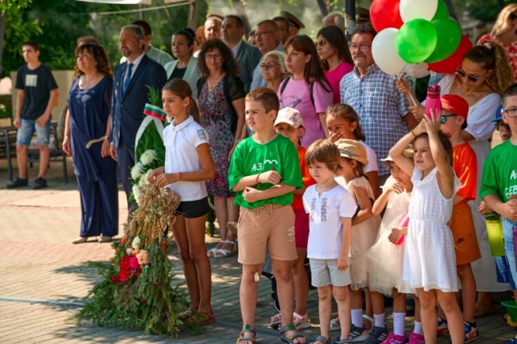 Севлиево се поклони пред героите, на които дължи свободата си