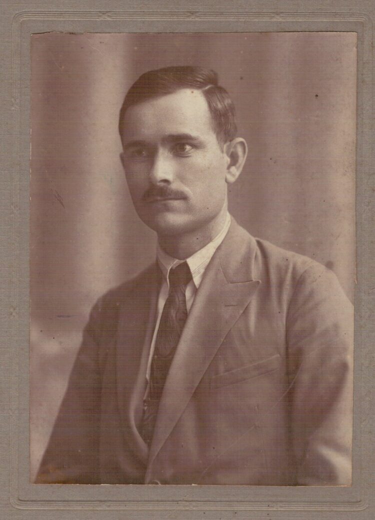 Ловнидолецът Христо Маринов. Превратът