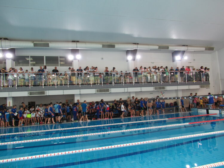 Три медала за Християн Митев от турнира по плуване “Синьо лято”