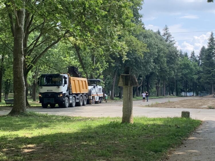 Д-р Иванов инспектира старта на строително-ремонтните работи в парк “Черничките”