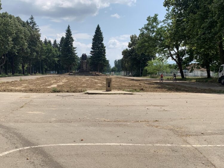 Д-р Иванов инспектира старта на строително-ремонтните работи в парк “Черничките”