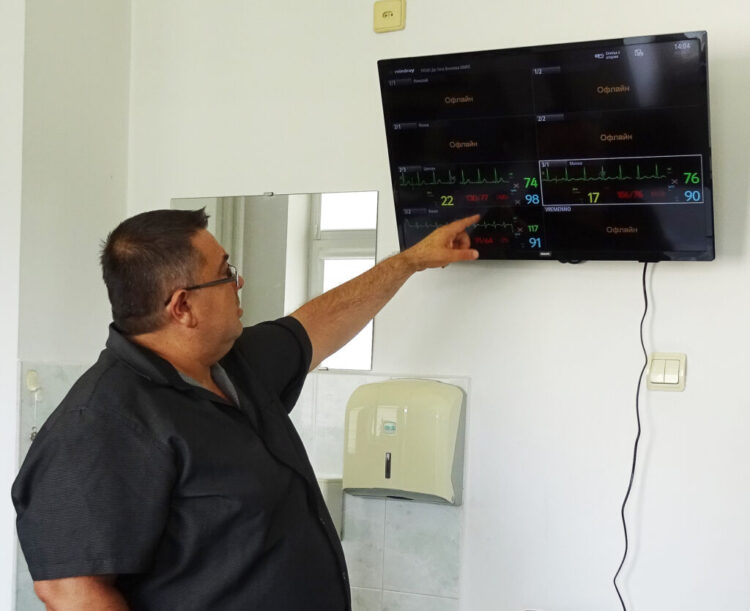 “Идеал Стандарт – Видима” дари висок клас апаратура за “Реанимация” и “Инвазивна кардиология” в МБАЛ “Д-р Тота Венкова”