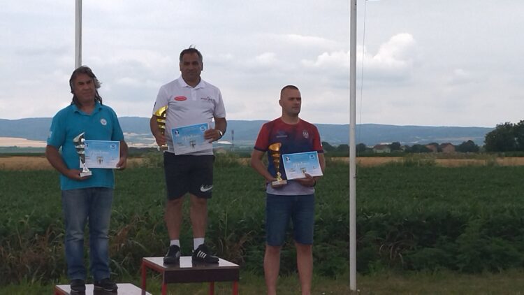 Тежките условия не спряха Стефан Василев на Световната купа в Сърбия