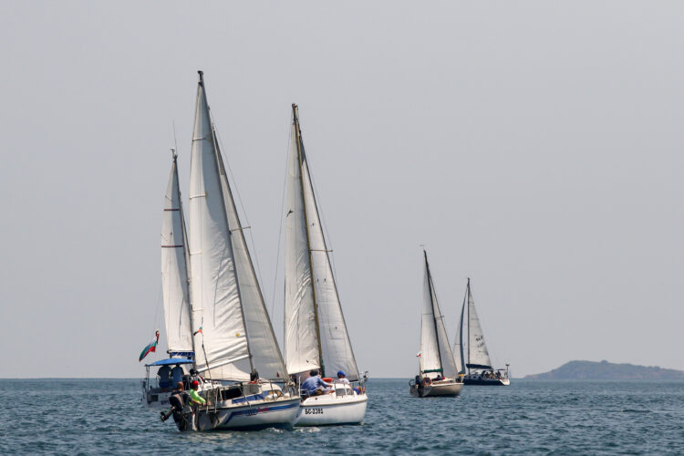 Ветроходци от Севлиево заеха трето място в международна регата