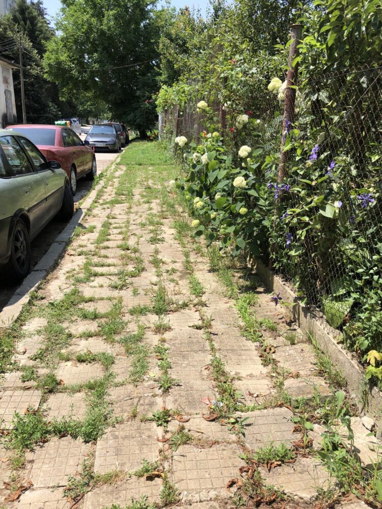 С близо 3 млн. лв. Община Севлиево ще благоустрои междублокови пространства в три комплекса