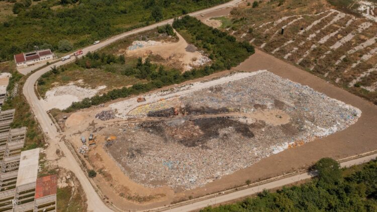 Теория на конспирацията или за “сензацията” с горящото сметище – в развитие