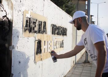 Тони Енчев: “Целта на проекта “От нас зависи” е децата в моя роден град да растат, заобиколени от нашите герои”