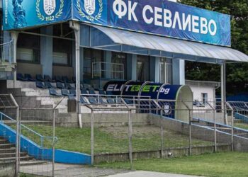 С нова визия стадион „Раковски“ посреща първия мач