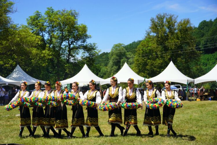 Откриха ловния сезон с празник и събор за Илинден