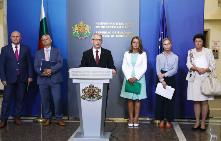 Държавата с повече от петнадесет конкретни мерки срещу насилието