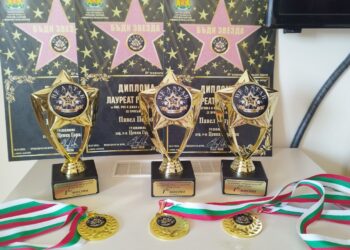 Андрей Видев и Павел Петров с големи награди от конкурси във Варна и Банкя