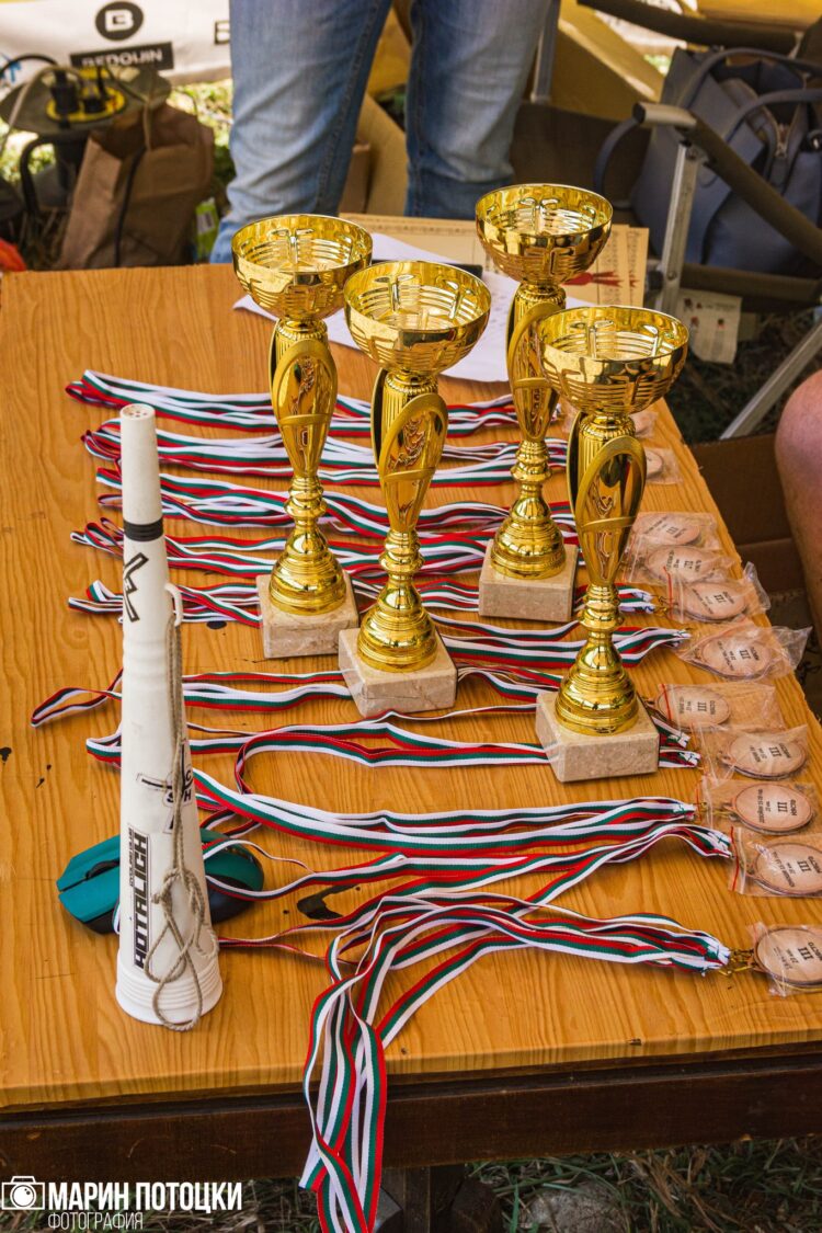 Стотина колоездачи се пуснаха по “Пътят на мечките”