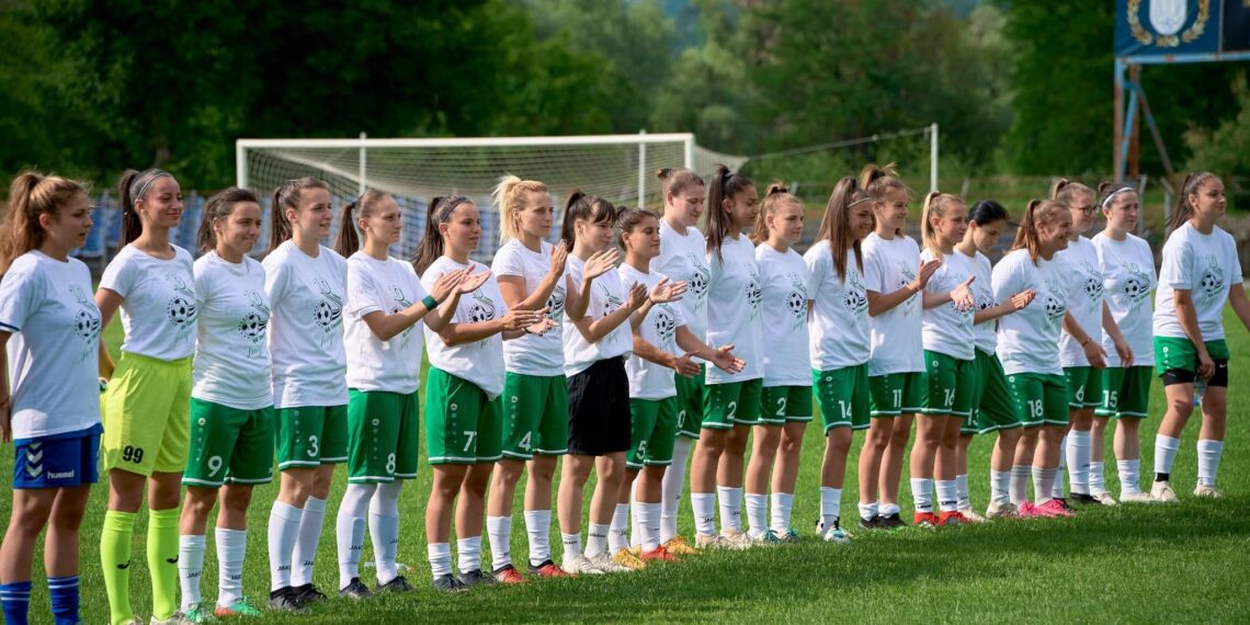 Предсезонната подготовка на “Севлиево Лейдис” продължава край морето