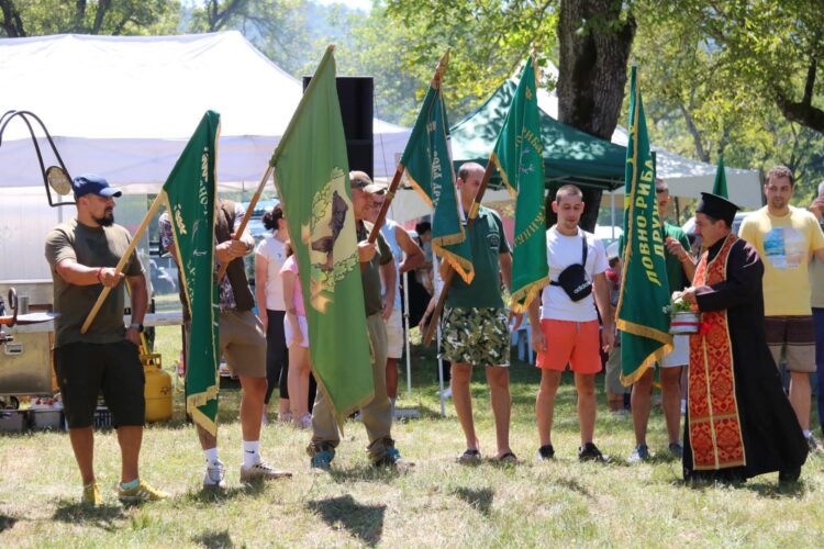 Откриха ловния сезон с празник и събор за Илинден
