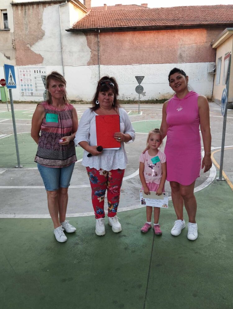 Състезанието “Мама, татко и аз” – спортен хъс и много веселие