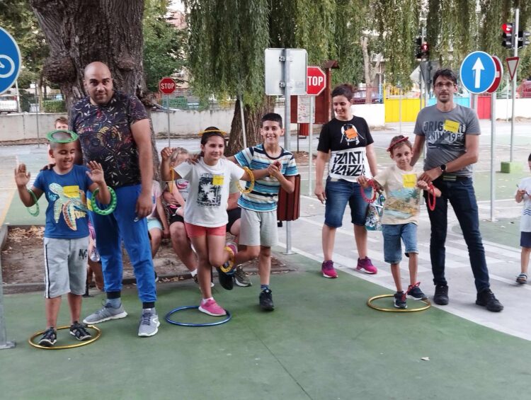 Състезанието “Мама, татко и аз” – спортен хъс и много веселие