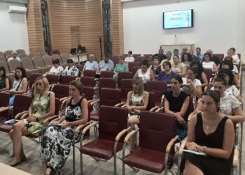 Публично обсъдиха Бюджет 2023, повече средства за образование, социални дейности, култура и спорт