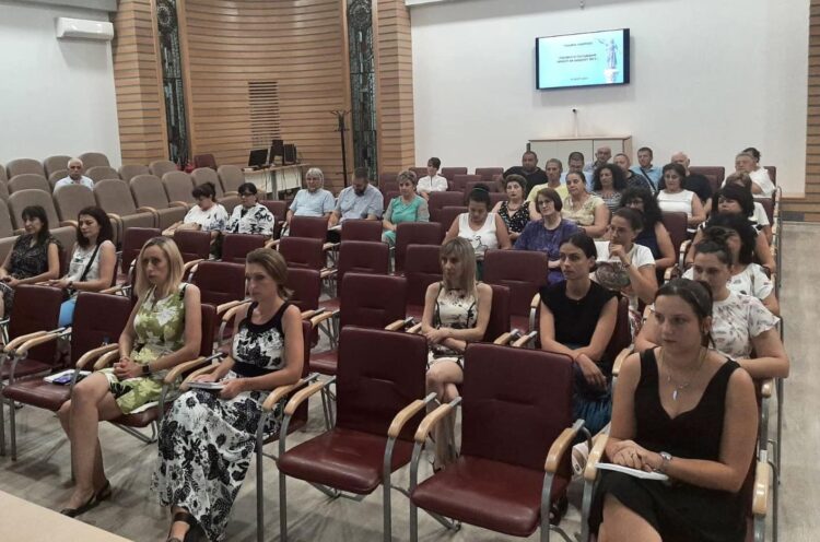 Публично обсъдиха Бюджет 2023, повече средства за образование, социални дейности, култура и спорт