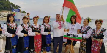 Певиците от Богатово се завърнаха от турне в Черна Гора, поканиха ги в Чанаккале