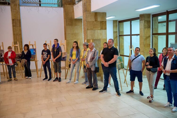 Красотата на Севлиево и неговите хора показват фотографиите