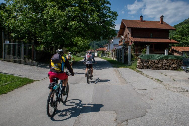 Община Севлиево и MTB-BG.com създадоха маршрути за планинско колоездене