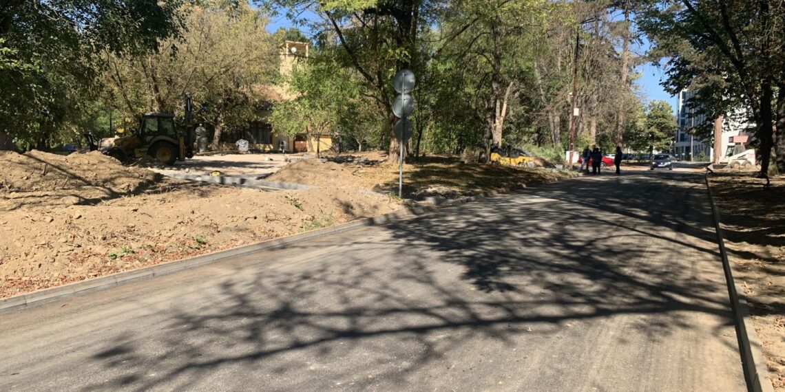 Обновяването на парк “Черничките” е на финалната права