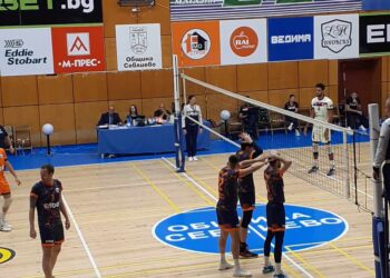 На старта новакът ВК “Раковски” загуби от куп национали