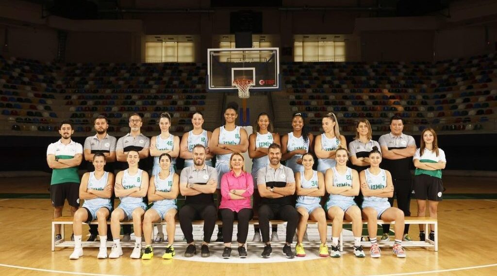 Гергана Иванова и “Измит” загубиха в Турция