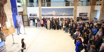 Връх в Антарктида ще носи името Севлиево