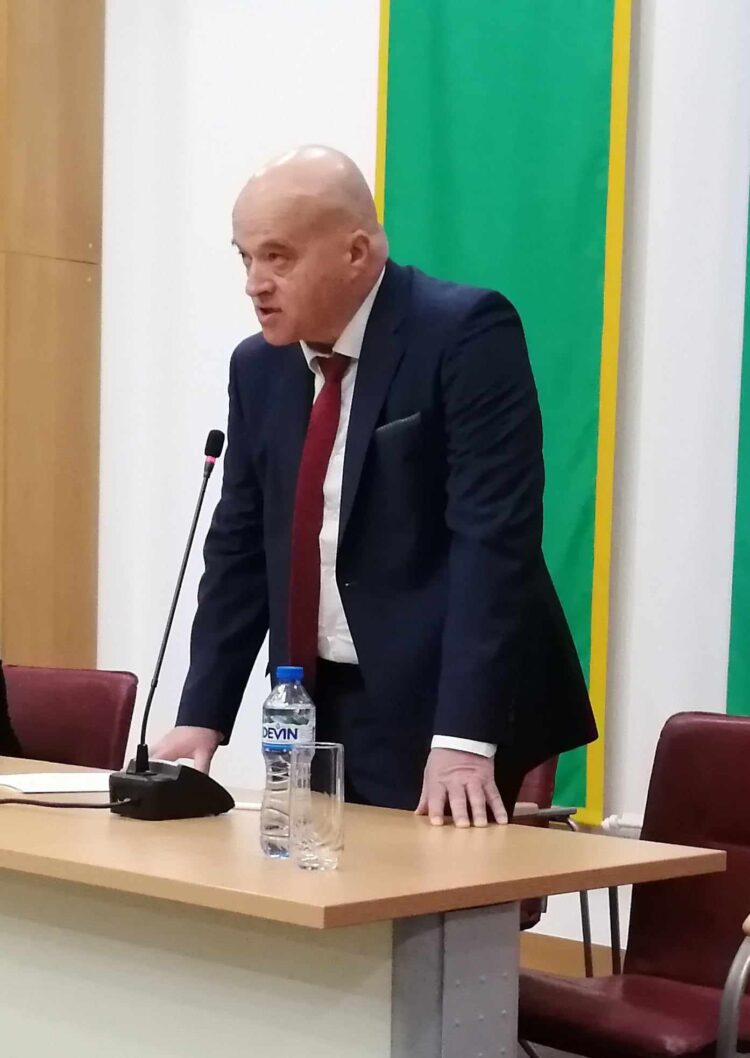 Д-р Явор Памукчиев застава начело на Общинския съвет 2023-2027 г.