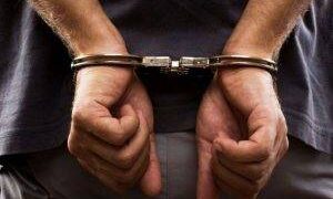 Арест за младеж, нарушил заповед за защита от домашно насилие