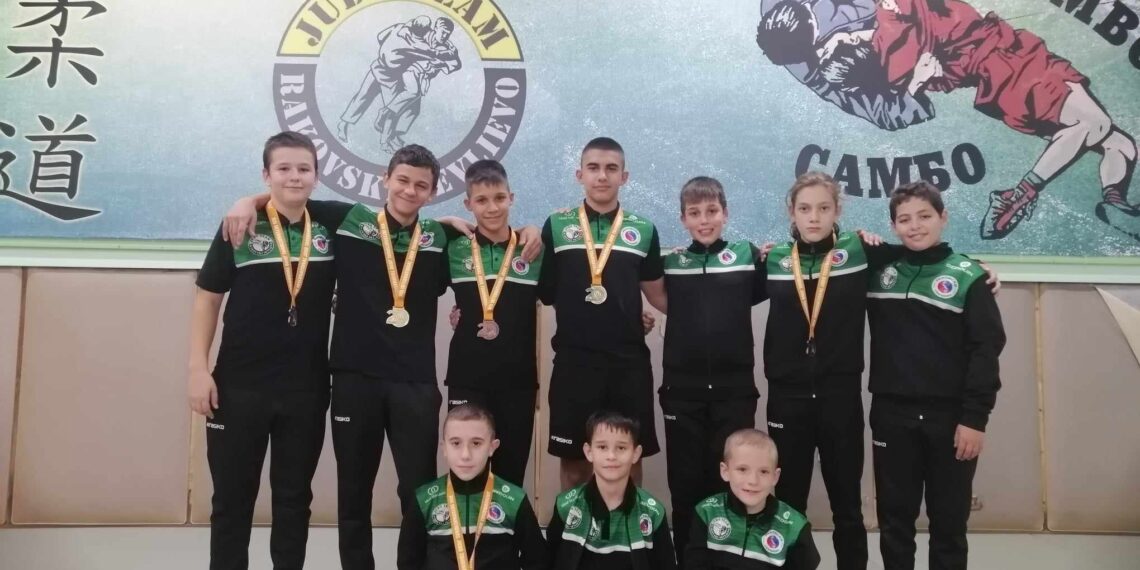 Трето отборно място за джудистите в Международен турнир