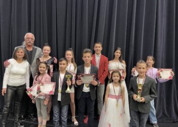 ,,Гран-При“, 21 златни, един сребърен и два бронзови медала за 10 солисти на ВФ ,,Upstream Voices” от Международния фестивал ,,Кръстопът на музите“