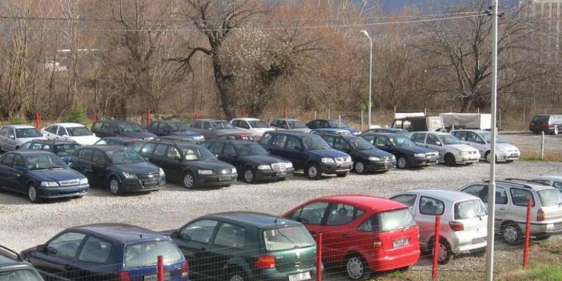 Цените на колите втора ръка не спират да растат