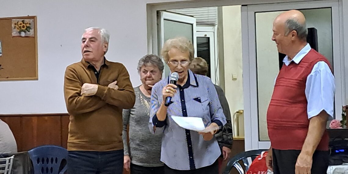 Пътуващите пенсионери закриха екскурзионната година