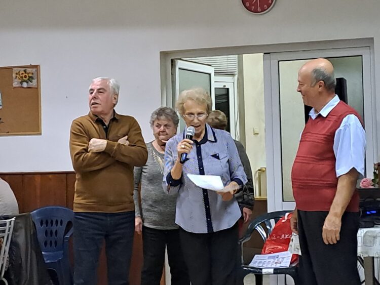 Пътуващите пенсионери закриха екскурзионната година