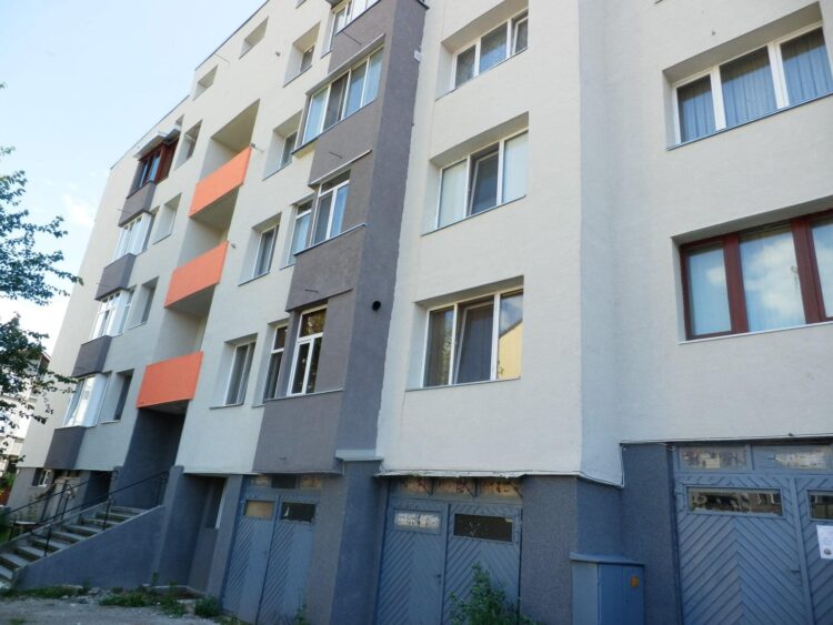 Над 40 са санираните многофамилни жилищни и обществени сгради в Севлиево